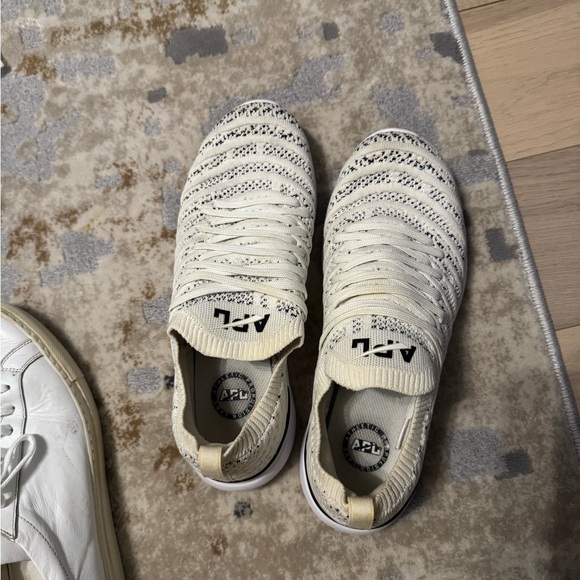 Women’s apl wave techloom shoes - Picture 6 of 7